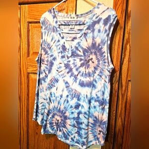 Women's tie-dye tank